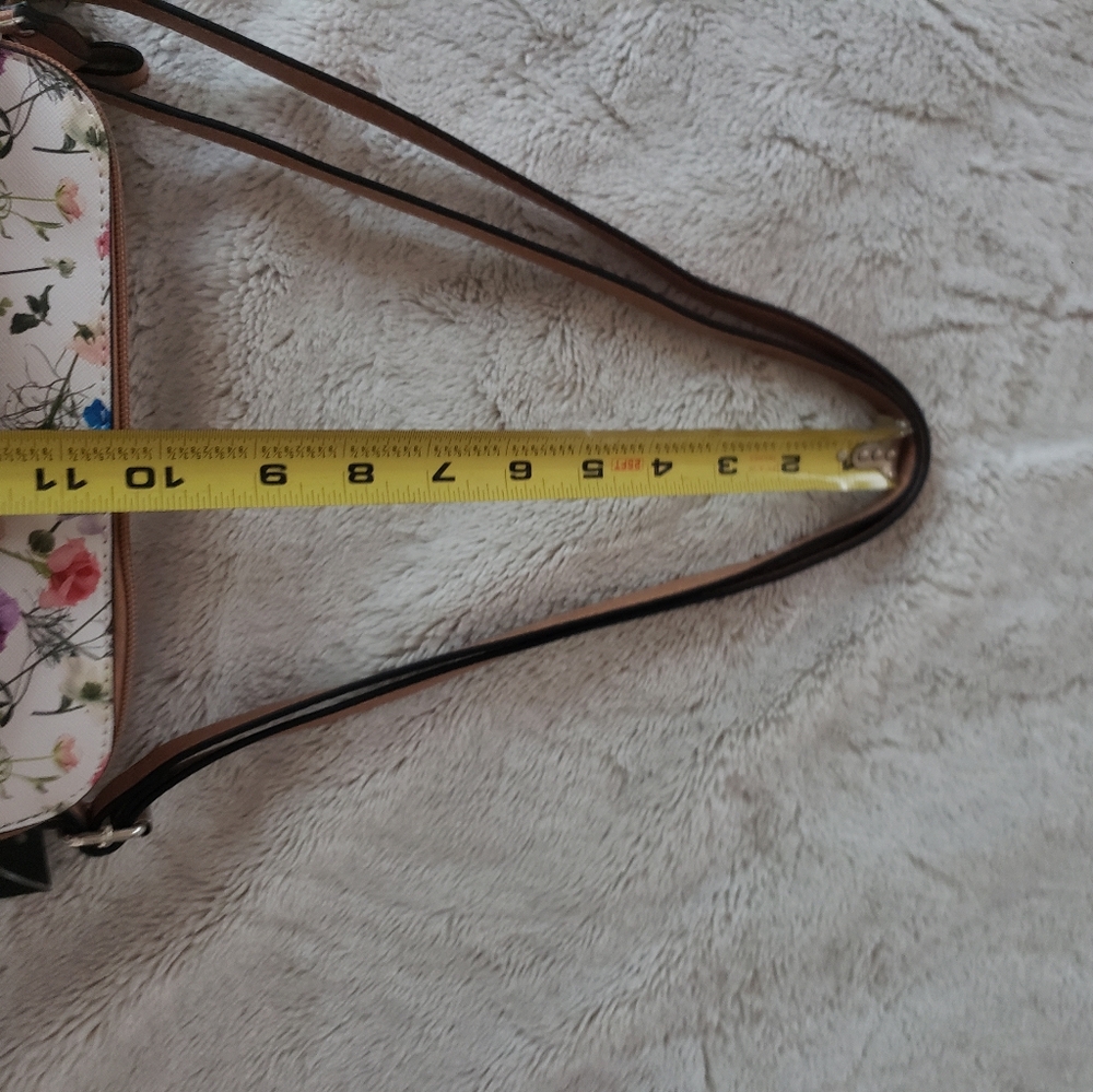 BUENO floral purse - Picture 12 of 12